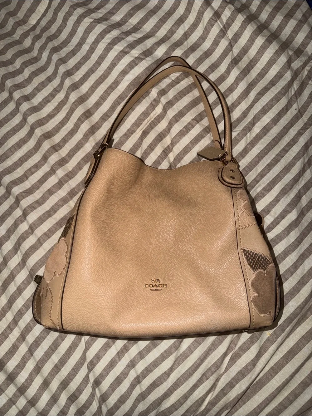 Coach Edie 31 Shoulder Bag